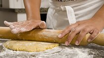 Private Cooking Class with Lunch in an Authentic Tuscan Restaurant