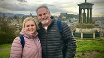 Edinburgh Custom Private Tour with a Local, see the city unscripted 