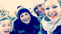 Edinburgh Christmas Tour, Highlights & Hidden Gems with a Local 