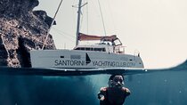 Beautiful Day Catamaran Caldera Cruise incl. Meal & Drinks