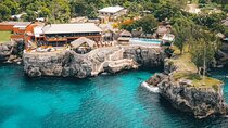 Negril Zipline 7 mile beach and Rick's Cafe combo tour