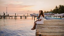 Private Vacation Photography Session with Local Photographer in Cancun