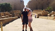 Cairo: Overnight all inclusive tour in Luxor & Hot air Balloon by Plane 