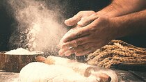  Naples: Pizza Master Class