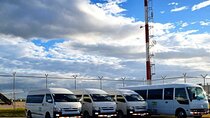 Airport Transfer from Liberia Airport to Andaz Papagayo Hyatt (Round Trip)