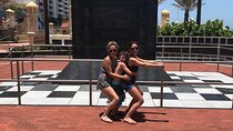 Scavenger Hunt Adventure in Dowtown Las Vegas