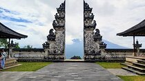 2 Days Trip Volcano Tukad Cepung Waterfall And lempunyang Temple