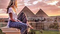 Cairo and Pyramids From El Gouna By Private Vehicle