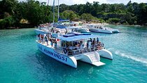  Dunn's River Falls Party Cruise, Blue Hole with Snorkeling, free beverages