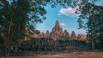 8 hours private charter ! From Siem Reap to Angkor Archeological Park and other