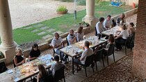 From Verona: Prosecco & Classic method sparkling wine tour, with light lunch
