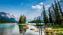4-Day Banff, Lake Louise, Jasper, Icefield Packaged Tour