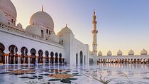 Full-Day Tour to Abu Dhabi with Pick Up
