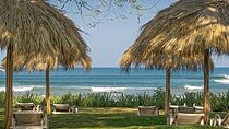 Shuttle From Liberia Airport to Playa Tamarindo and Playa Flamingo