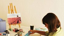 2 hours Painting Class with Local Artist in Private Studio