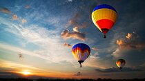 Amazing Dubai Hot Air Balloon Sightseeing