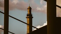 Private Walking Tour in Old Dubai: Mosques, temples & Souq.