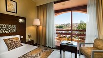 Enjoy 4-Day Nile Cruise with Hot Air Balloon Ride&Abu Simbel from Aswan