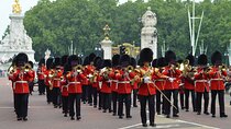 Changing of the Guard Walking Tour