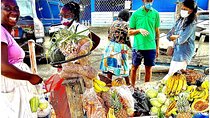 Montego Bay Highlight with Souvenir Shopping and Restaurant Stop