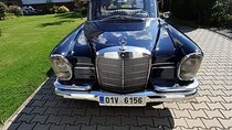 Retro Mercedes Prague Tour