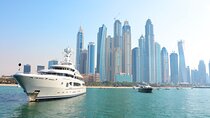 Amazing Dubai Marina Luxury Yacht Tour with Breakfast