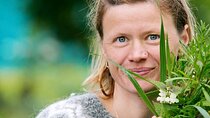 Private Mindfulness and Nature Walk in Edinburgh
