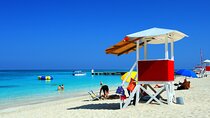 Doctors Cave Beach Roundtrip Tour in Montego Bay