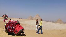 Private Guided Trip Giza pyramids with Egyptology guide and Private Vehicle 