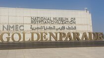 Full Day Tour to Royal Mummies, Giza pyramids, Sphinx and Bazaar
