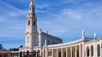 Private Full-Day 4-City Tour in Portugal from Lisbon 