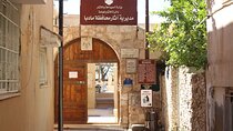 Private Walking Tour in Madaba with Local Guide