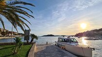Private Luxury Boat tour for 12 from Split, Brac, Trogir, Hvar