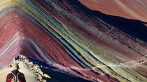 Full Day Small-Group Guided Tour to Rainbow Mountain from Cusco