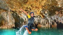 Discover the magnificent “Secret River” of the Riviera Maya. Transport included