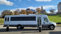 Explore Nashville by Bus with Ryman & Country Music Hall of Fame Upgrade Option