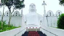 Full day Kandy walking tour with TUK TUK ride to Peradeniya gardens