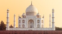 Private Agra Taj Mahal Tour from Delhi by Car