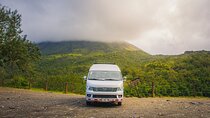Private Transfer from SJO Airport to La Fortuna by Van with WiFi