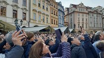 3-Hour Private Romantic Walking Tour in Prague