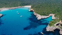 Snorkeling in the Natural Park of Mallorca by boat