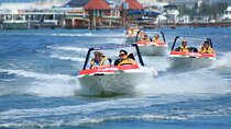 Drive the best speedboat in Cancun and feel the adrenaline.