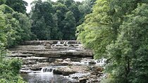 Private Full Day tour of the Yorkshire Dales from the Lake District