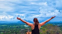 Private Fun Tour Sri Lankan Travel with buddy (2 Days) 
