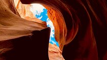 Peekaboo Slot Canyon Jeep Tour