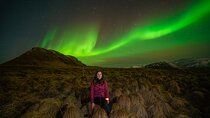 Private Northern Lights Tour with Photos, Warm Snowsuits & Snacks