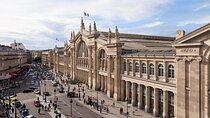 Private One Way Transfer from Railways Station to Hotel in Paris 