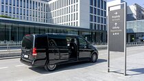 Krakow: Private Airport Transfer