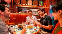 Tapas and Wine with Flamenco Show in Barcelona's Old Town