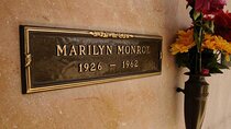 3-hour Hollywood Chills Tour - Celebrity Scandals and Cemeteries 